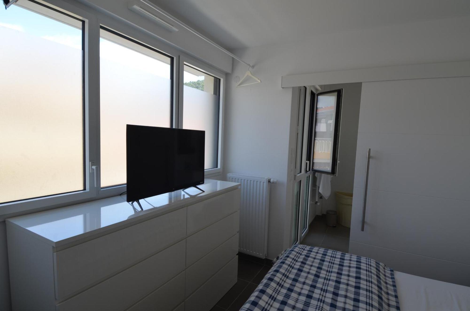 Villa Smolett - Appartement Cosy Au Coeur Du Quartier Du Port Nice Exterior photo